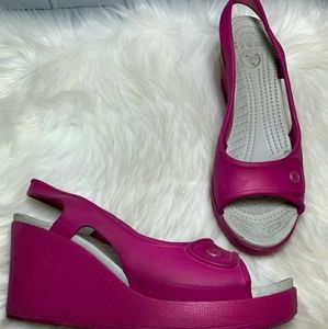 Crocs Farrah Slingback hot pink wedge open toe 9